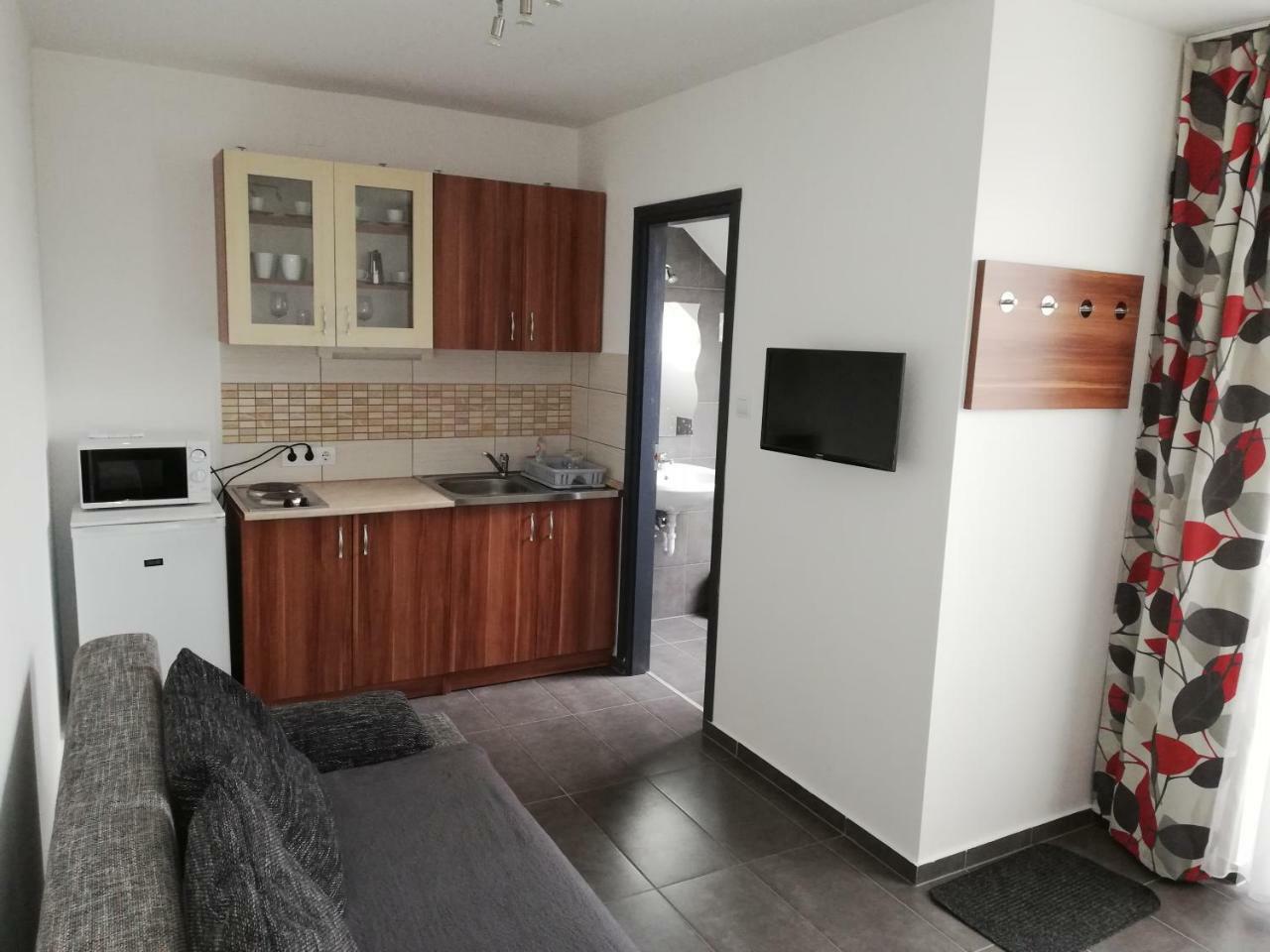Apartman 25 Sopron Luaran gambar